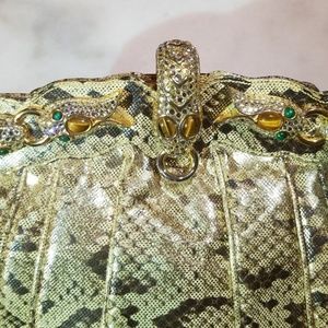 1980s evening bag from French designer Finesse La